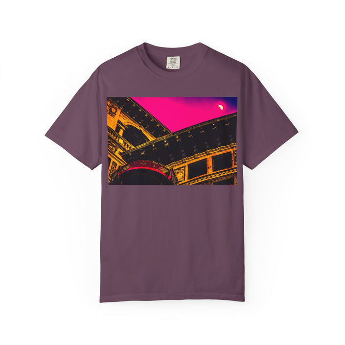 Moonlight Love Affair By Kevin Quinn -Modern Urban Architecture Romantic Pop Art T-Shirt