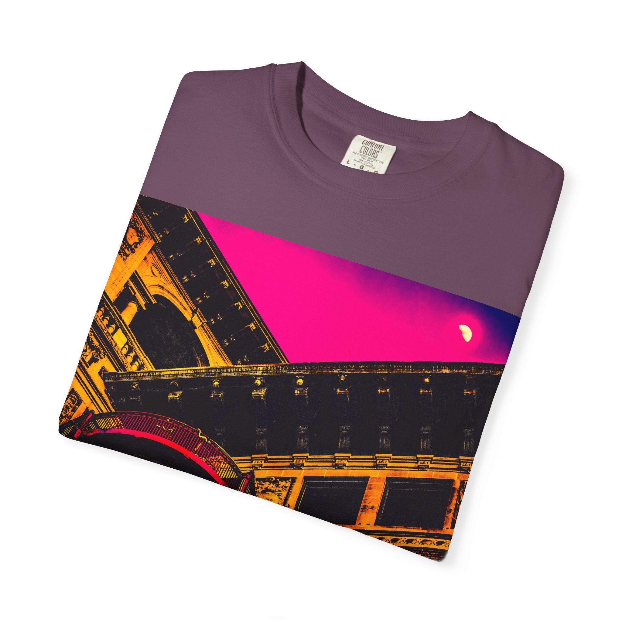 Moonlight Love Affair By Kevin Quinn -Modern Urban Architecture Romantic Pop Art T-Shirt